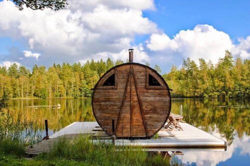 1, befintlig bastu på flotte idag i norrsjön, blid 2